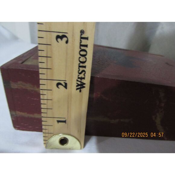 Vintage Fleur-de-lis wooden box chess set with wooden pieces slide top box - Picture 6 of 11